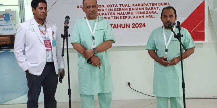 Pasangan Ikhlas Jalani Pemeriksaan Kesehatan: Langkah Awal Menuju Pilkada Buru 2024