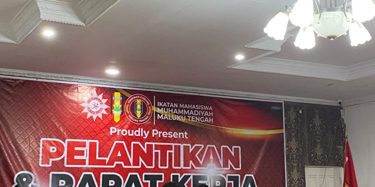 Pelantikan PC IMM Maluku Tengah: Menuju Kepemimpinan Tangguh untuk Daerah Berkemajuan