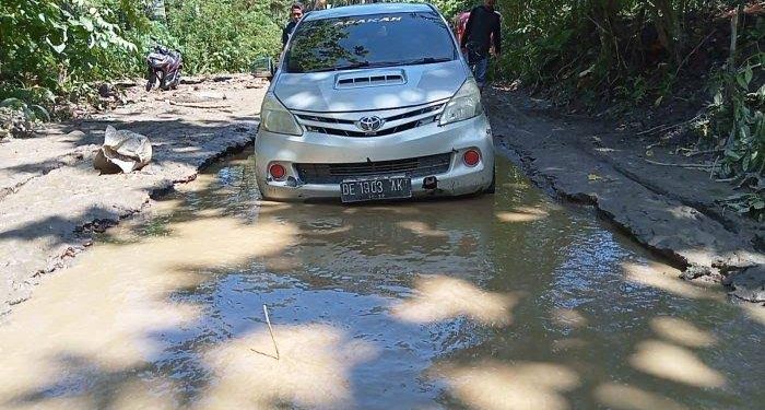 Jalan Lintas Huamual Terancam, Isu Pemotongan Anggaran Infrastruktur Jadi Sorotan