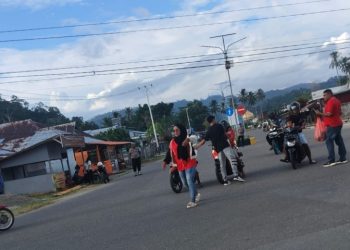 DPD PSI Bursel Bagi-bagi Takjil, Tunjukan Solidaritas Lewat Berbagi