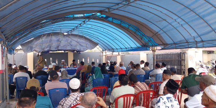 Pemerintah Negeri Luhu Gelar Rapat Besar untuk Pembangunan Masjid Raya