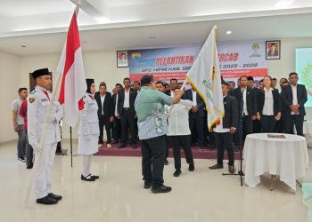 HIPMI SBB Resmi Dilantik, Ketum BPD Maluku Dorong Sinergi Ekonomi Lokal dan Investasi Daerah