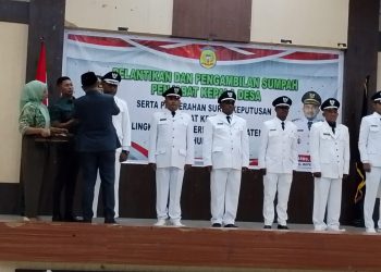 Sebanyak 7 Penjabat Kepala Desa Di Lantik Oleh Bupati Buru.