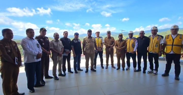 Tinjau Bendungan Way Apu, Wagub Laporkan ke Gubernur: Komitmen Rampung Sesuai Rencana