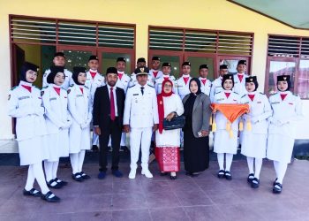 Kepsek SMKN 5 Buru, HUT RI Ke–80 Jadi Momentum Generasi Pendidikan Nasionalis. 