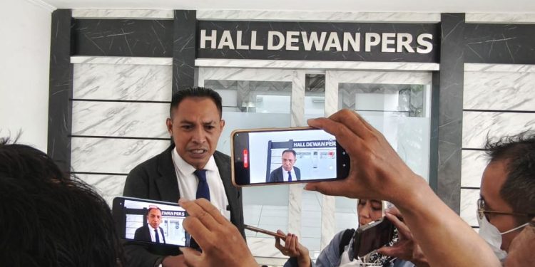 Advokat Laporkan Wartawan Maluku IndoMedia ke Dewan Pers, Nama Besar SOKSI Maluku Diseret Isu Miras