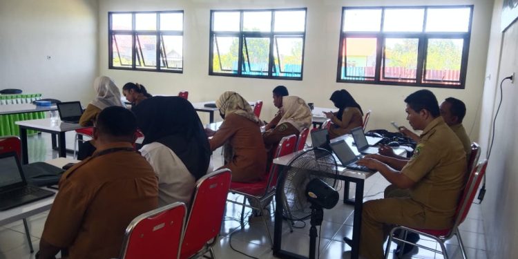 Pelatihan KKA 2025 Di SMKN 8 Buru , Tambunaloko, Siapkan Guru Untuk Implementasi Kurikulum Digital