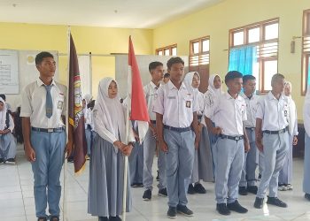 Pelantikan OSIS Periode 2025–2026 Di SMAN 12 Buru, Momentum Sang Pemimpin Muda. 