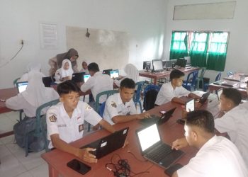 Antusiasme Siswa SMKN 2 Buru Saat Simulasi TKA, Sukses Di Gelarkan