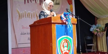 Dirgahayu SMAN 1 Buru Ke–42 Tahun, Neneng Optimis Sekolah Lahirkan Generasi Prestasi