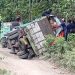 Truck Sembako Terguling, Ekstrem Jalan Huamual: Kapolsek Imbau Waspada Berkendara