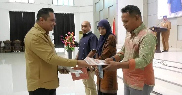 Bupati Malra Tunjuk 4 PLT, Termasuk Sekda, Agar Pemerintahan Tak Terhenti