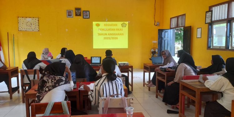 Raih Kompetensi Pendidik, SMAN 13 Buru Gelar Kegiatan Deep Learning Dan Menyusun RKAS Tahun 2026