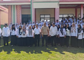Jelang Kelulusan,Puluhan Siswa SMKN 2 Buru Ikuti UKK Di Buka Kacabdin Buru