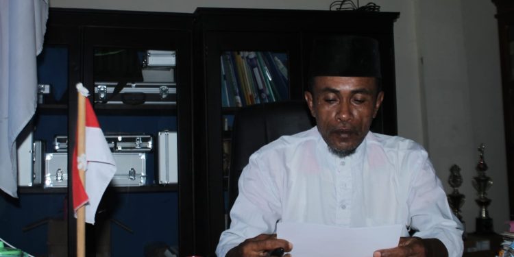 La Minggu,Ungkap Rutinitas Jumat Di SMKN 6 Buru Adalah Pembiasaan Positif Yang Efektif