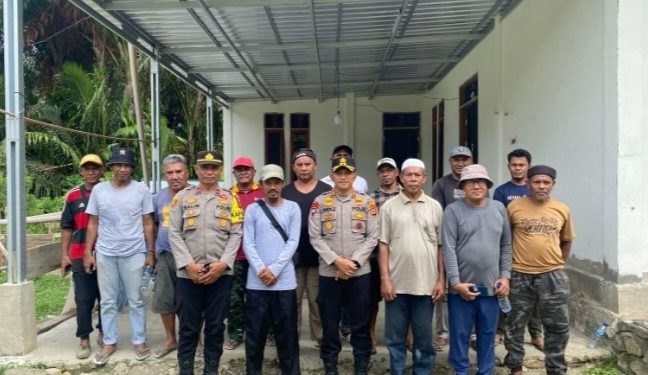 Kapolres SBB Turun Lapangan, Mediasi Dua Negeri dan Tegas Hukum terhadap Aksi Kriminal di Tambang Ilegal.