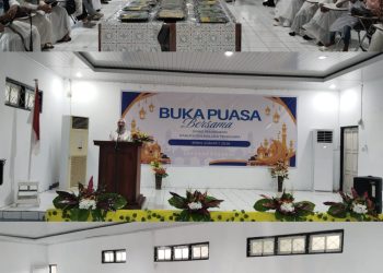 Kadis Pendidikan Malra Ajak Semua Elemen Membangun Pendidikan Malra dalam Acara Buka Puasa Ramadhan