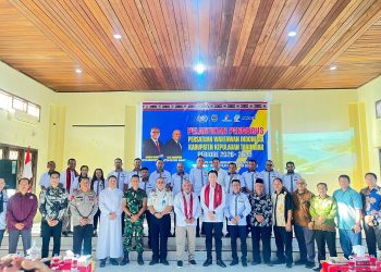 Bupati Ricky Jauwerissa Hadiri Pelantikan Pengurus PWI Kepulauan Tanimbar Periode 2026–2029