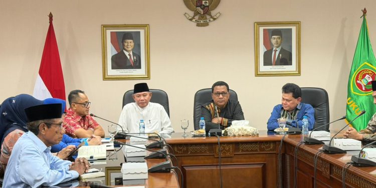 Wakil Gubernur Maluku Sambut Inisiatif MUI Kembangkan Energi Terbarukan Berbasis Koperasi di Wilayah Kepulauan