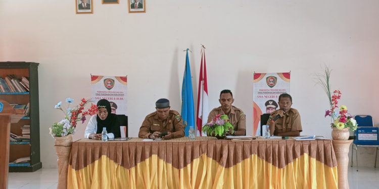 SMAN 8 (Smandel) Buru Cetak Generasi Bermakna