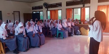 Cegah Diabetes Sejak Dini, SMAN 8 Buru Gelar Sosialisasi Kesehatan Dan Cek Gula Darah