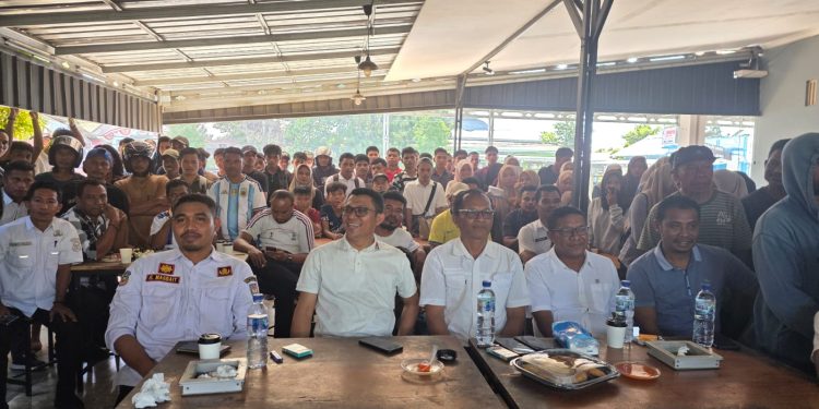 Pemuda Muhammadiyah Buru dan Polres Buru Satukan Kebersamaan Lewat Nobar Timnas Argentina