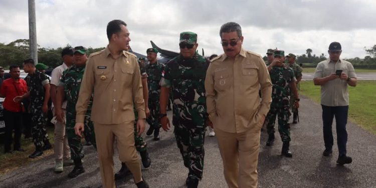Bupati Ricky Jauwerissa Sambut Gubernur Maluku, Pastikan Kesiapan Groundbreaking Proyek Strategis Nasional Blok Masela