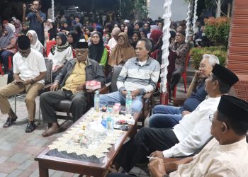 Reses Di Kediamannya, M.Rustam Fadli Tukuboya Serap Aspirasi Warga Dapil Namlea