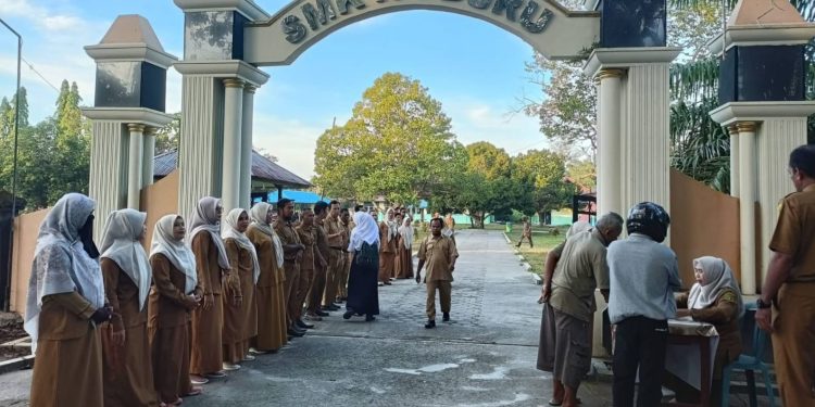 SMKN 1 Buru Gelar MPLS Ramah, 175 Siswa Baru Ikut GAMAS Di Tengah Akses Jalan Rusak