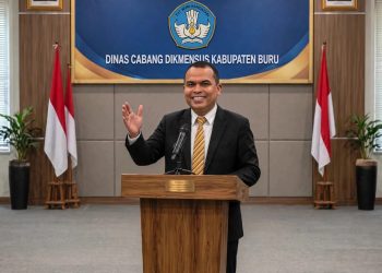 Cabang Dinas Buru Tegaskan ASN Wajib Jalankan SK Mutasi.