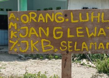 Warga Jakarta Baru Diduga Lakukan Swiping terhadap Warga Luhu, Muncul Spanduk Larangan Melintas