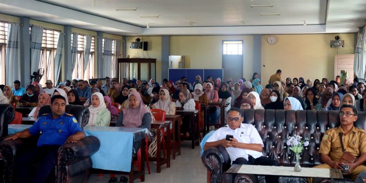 99,9 Persen Orang Tua Siswa Kelas X Dukung Pengadaan Seragam, Tepis Isu yang Beredar di Media Sosial