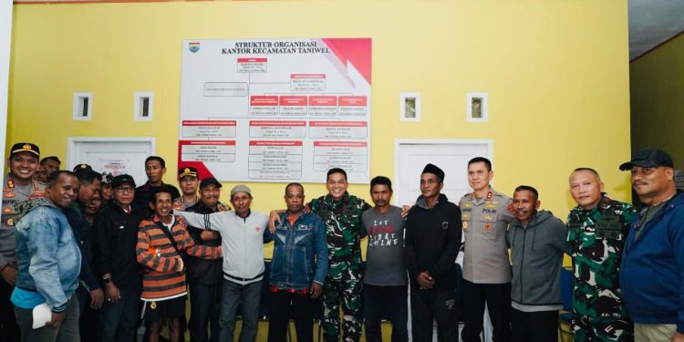 Aksi Cepat Sang Jenderal Petarung, Redam Bentrokan Lisabata–Patahuwe di SBB